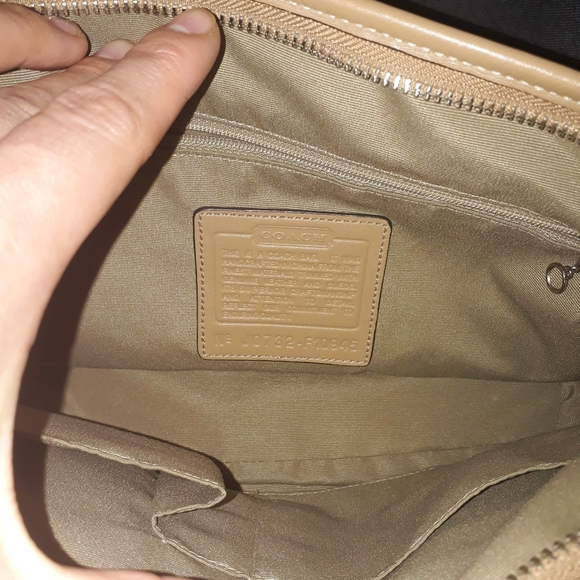 Coach Purse Vintage - Picture 4 of 4